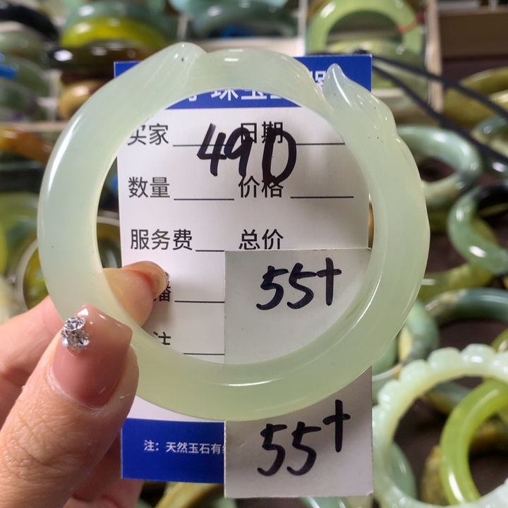 蛇纹石玉未镶嵌手镯490