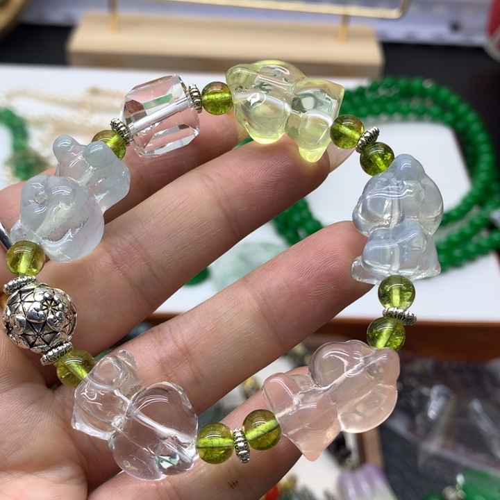 银S925镶嵌颈饰水晶吊坠