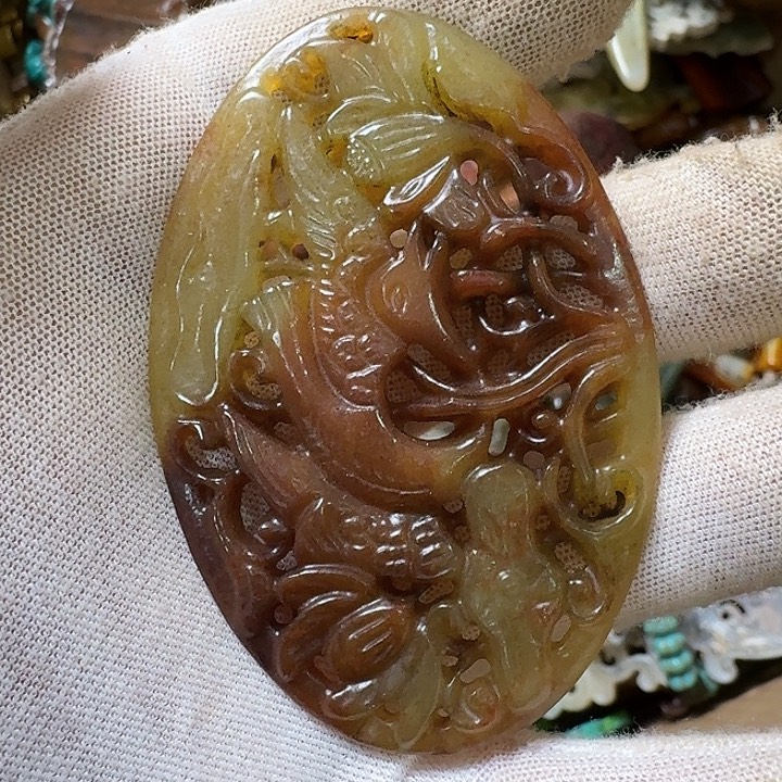 和田玉未镶嵌挂件