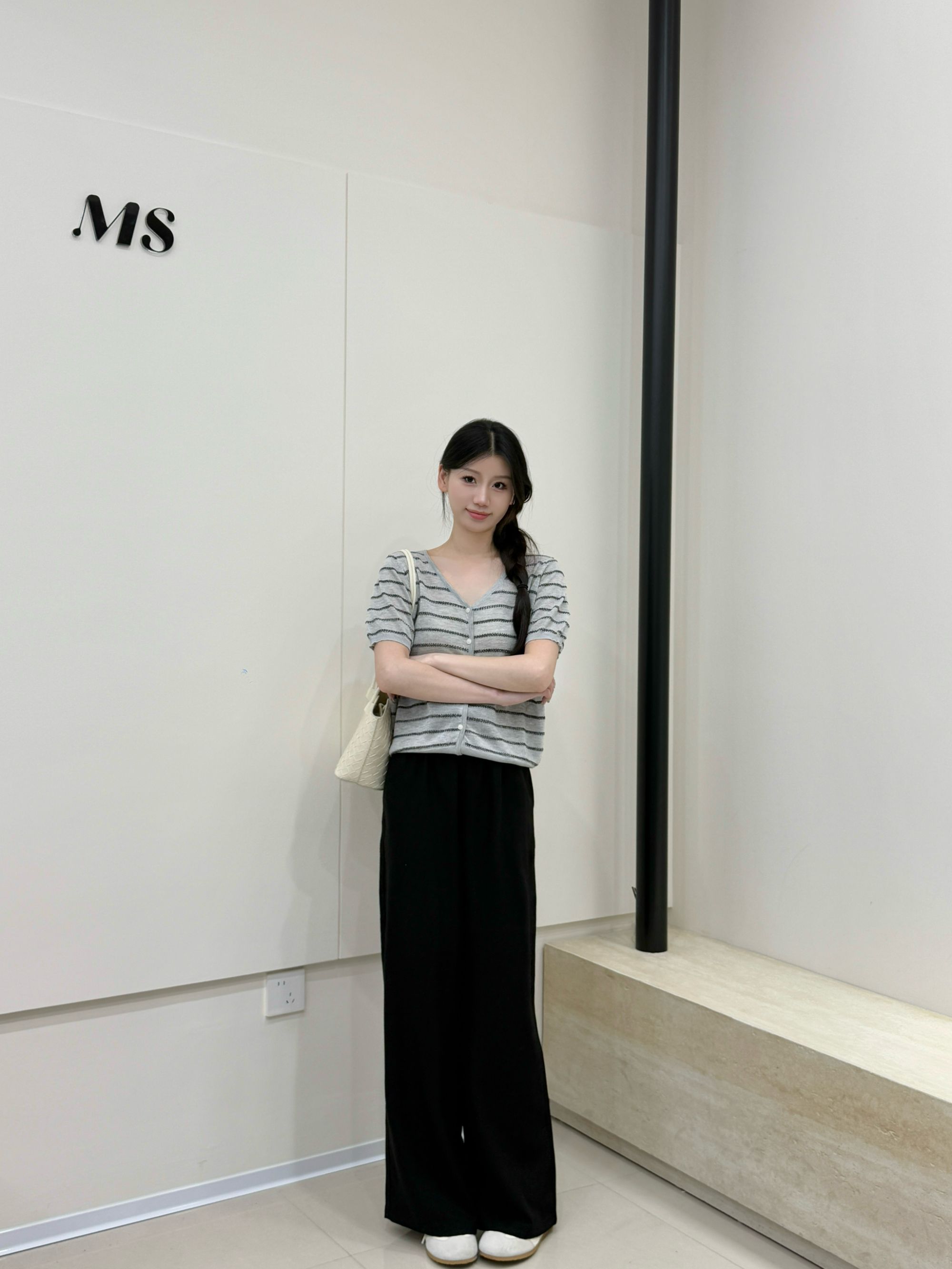 韩系V领针织开衫条纹外套女装气质显瘦2025早秋款