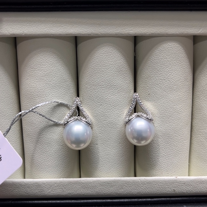 海水珍珠上新澳白鱼尾耳钉10-11mm银S925镶嵌