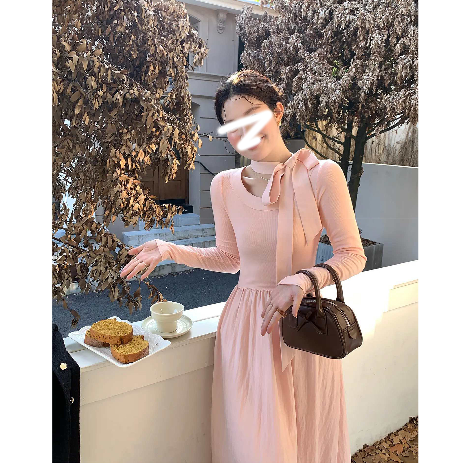 气质收腰长裙大圆领温柔风粉色修身露背设计感长袖连衣裙kk-05986