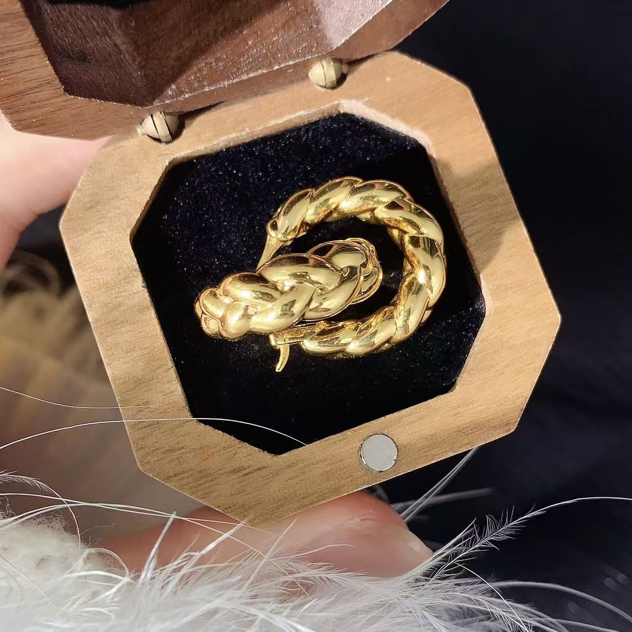 【伟新源】足金999  5D工艺  金色麦穗耳扣3.54克