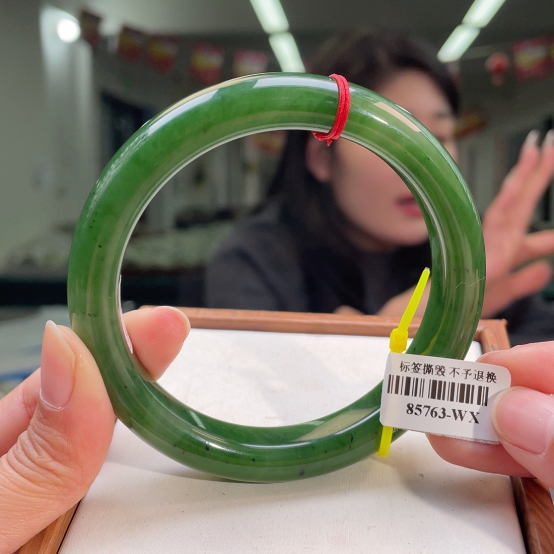 和田玉手镯未镶嵌63 64