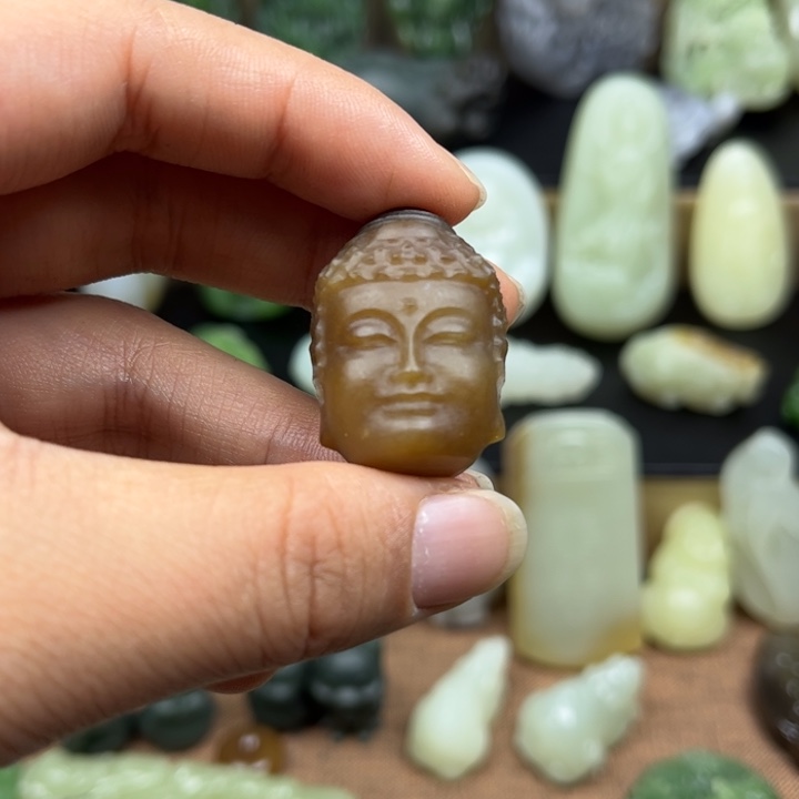 和田玉未镶嵌挂件