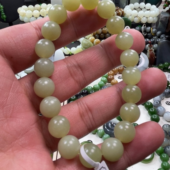 和田玉未镶嵌手串新疆若羌浅黄口卡10柔光