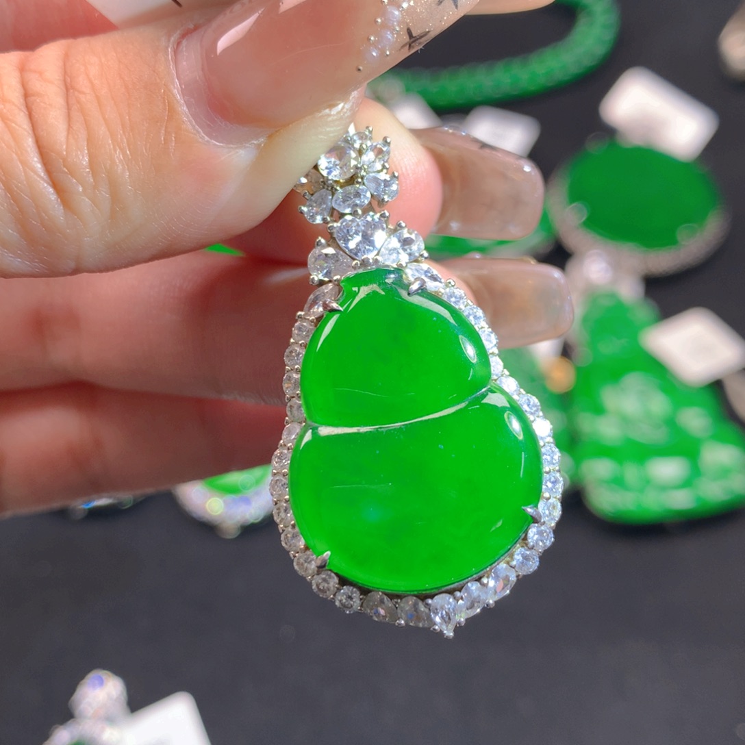 翡翠颈饰银S925镶嵌111111111111