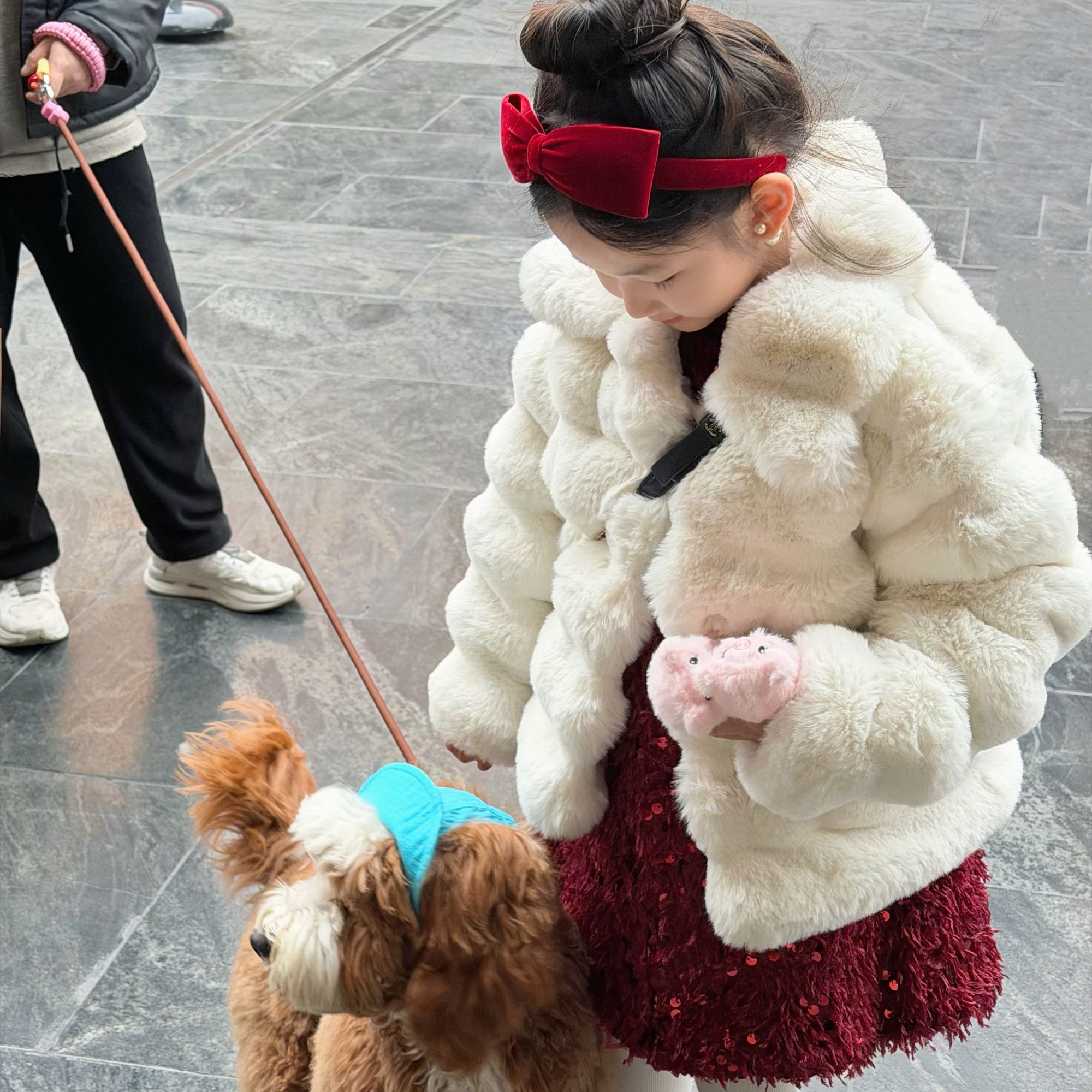 肌肤软糯龙猫色保暖女童冬季常规人造皮草加厚长袖波浪纹秋冬