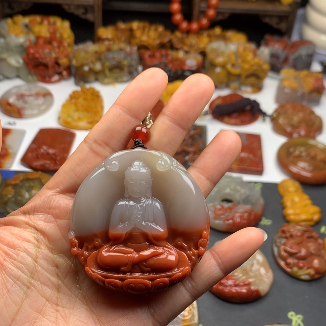 石英质玉（黄龙玉）挂件未镶嵌