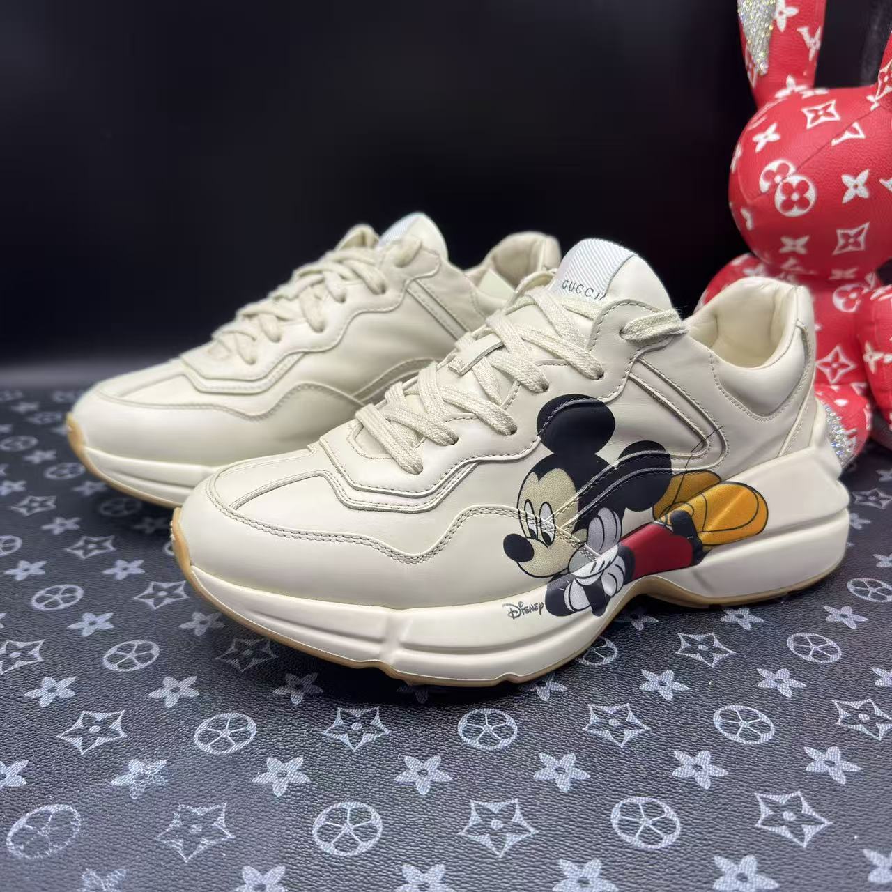 95新 GUCCI/古驰 男士米奇涂鸦老爹鞋 38.5欧码 xx034