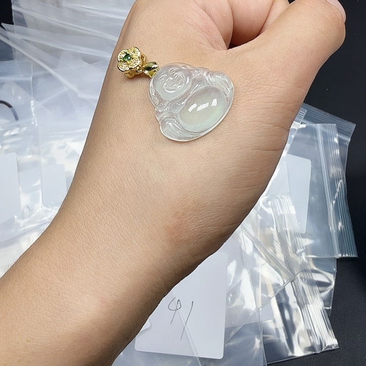 颈饰未镶嵌翡翠吊坠45