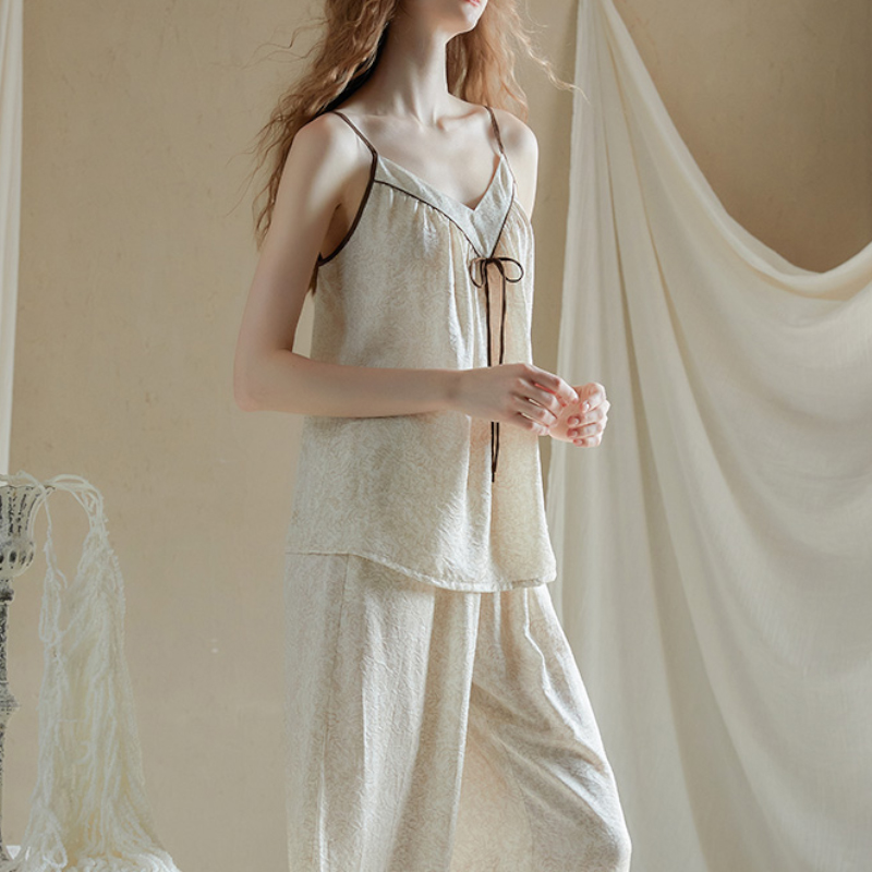 女大学生睡衣女款爆款2025新款小吊带满印花纹高级感两件套家居服