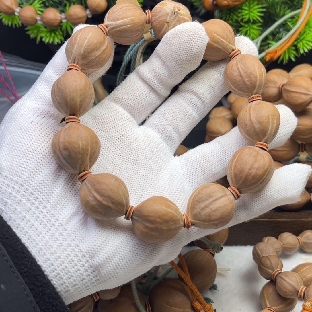 手串/手链橄榄核北****强2.0*2.3三花铁核