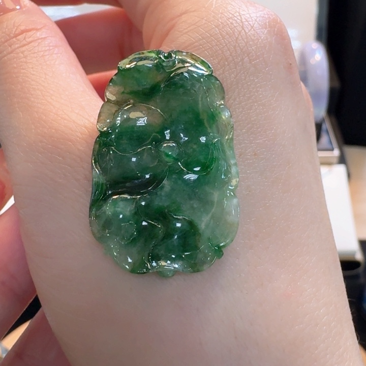 翡翠挂件未镶嵌莲莲有余