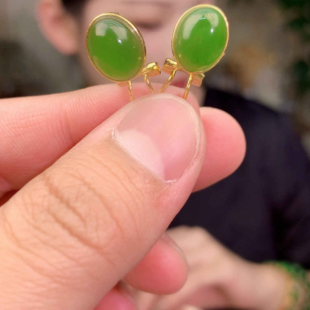 吊坠(不含链)银S925镶嵌和田玉（碧玉）耳钉