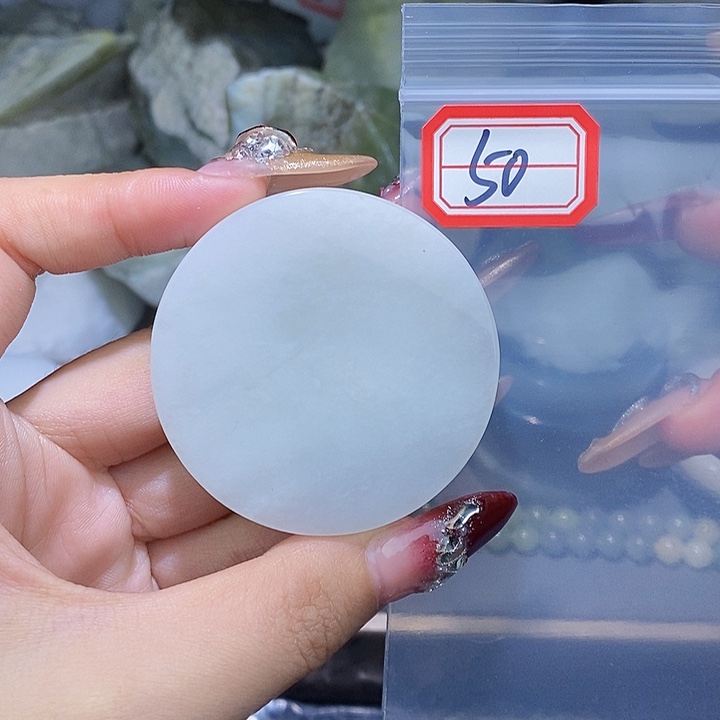 和田玉和田玉边角料随机发未镶嵌