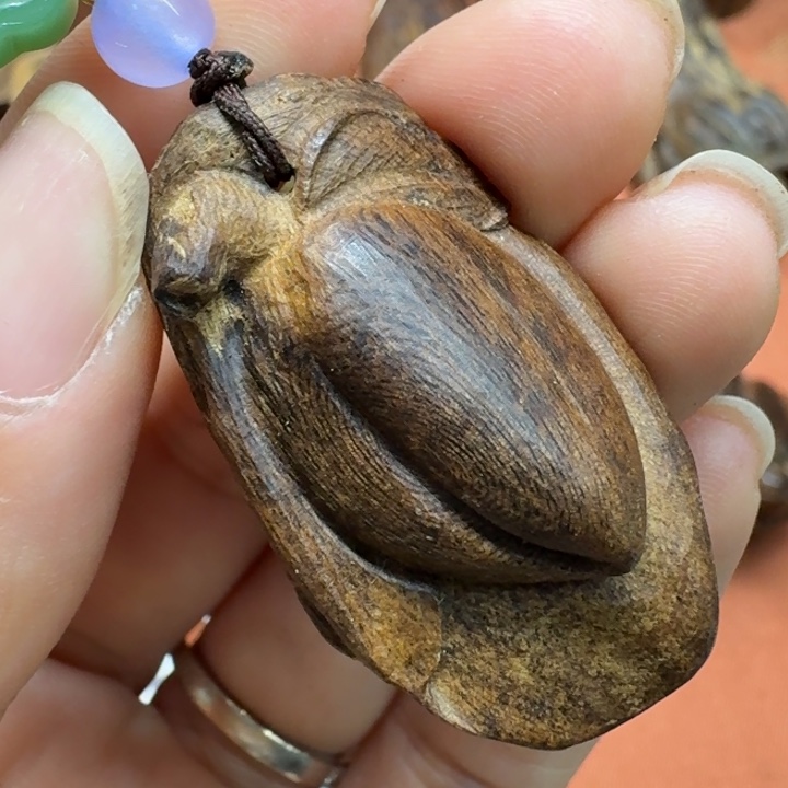 大叶紫檀（黑酸枝木类）