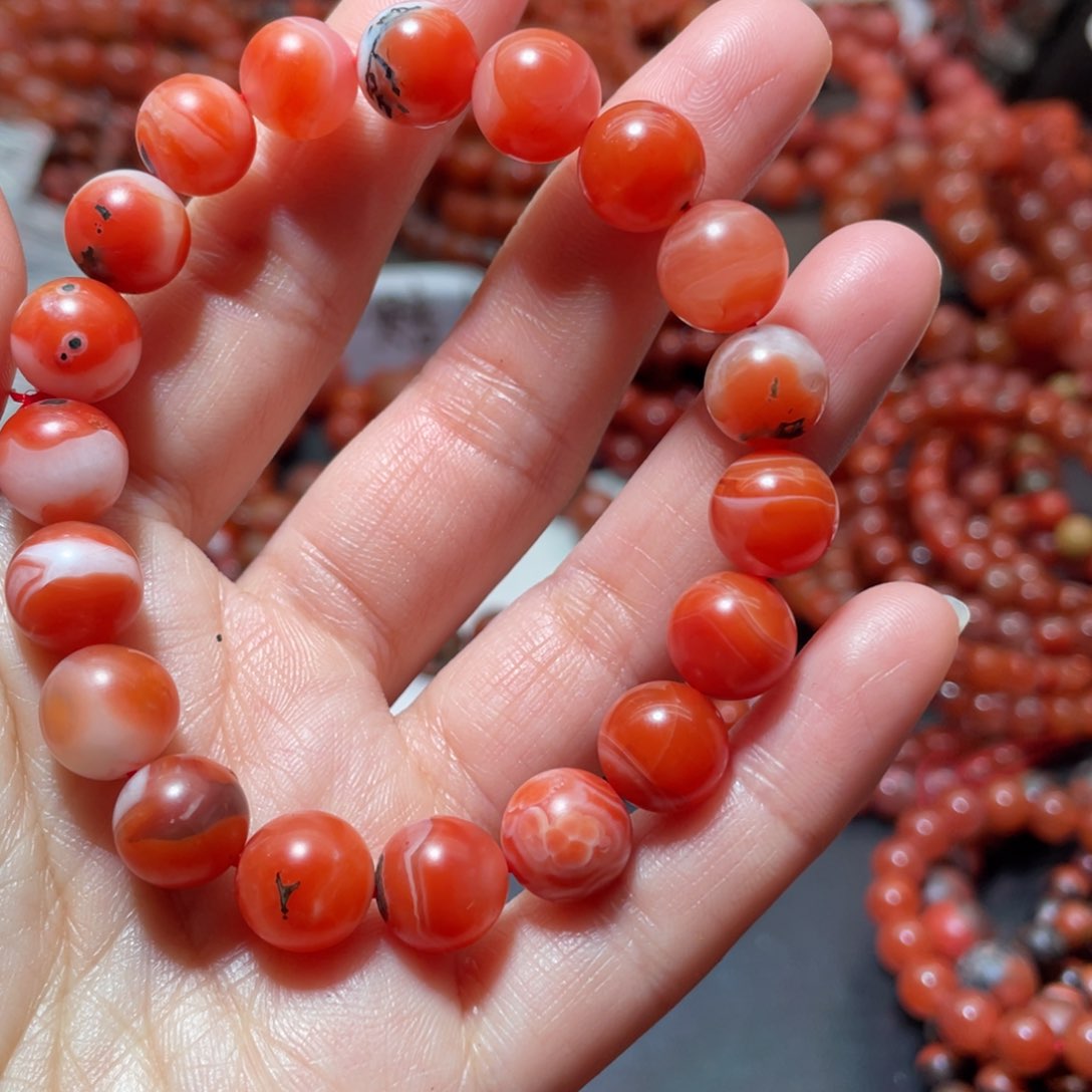 南红玛瑙手链未镶嵌