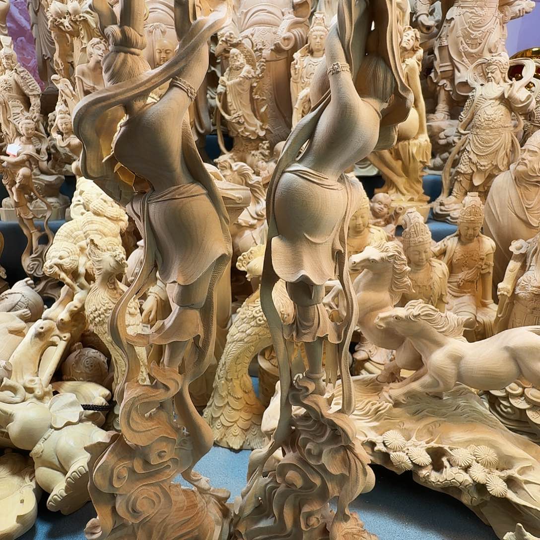 黄杨木阿*离小叶黄杨木墩皇飞天