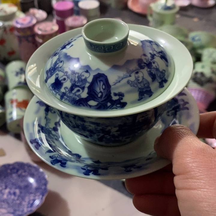 摆件陶绿稀土百子图三才盖碗