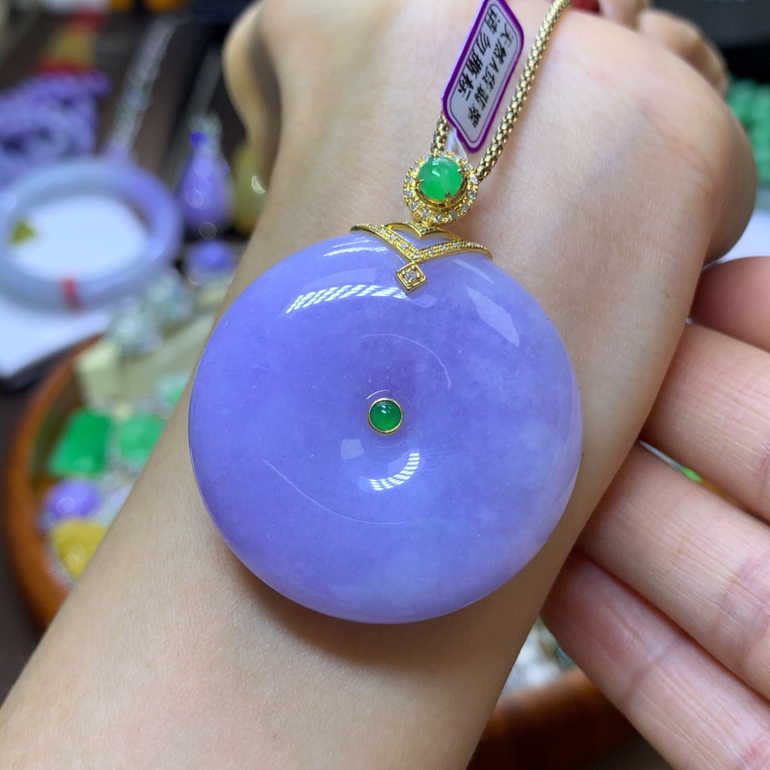 【闪购商品】翡翠颈饰18K金镶嵌翡翠