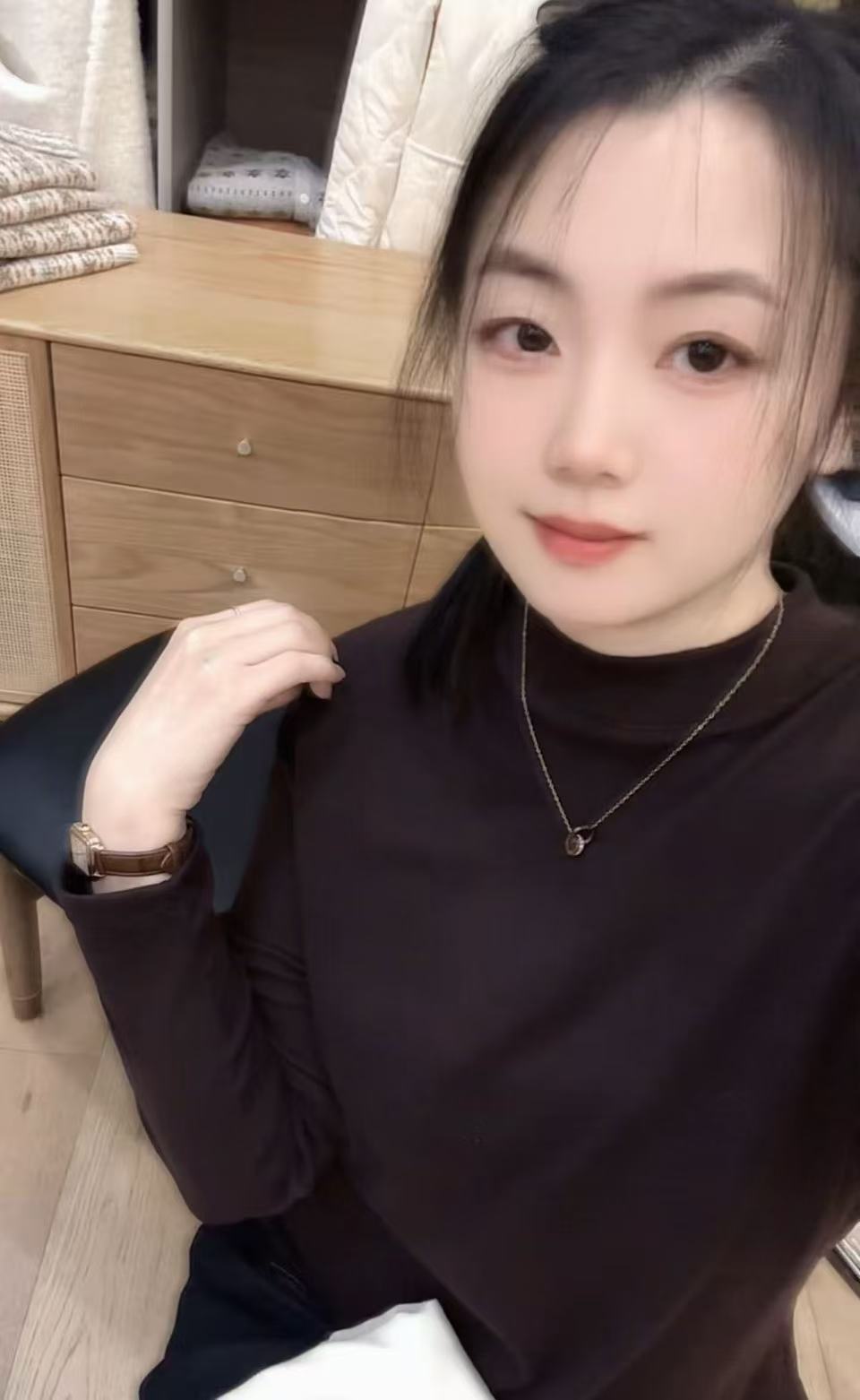 七言家百搭刚需！#软绵绵黛紫慕斯绒立领温软高弹打底衫