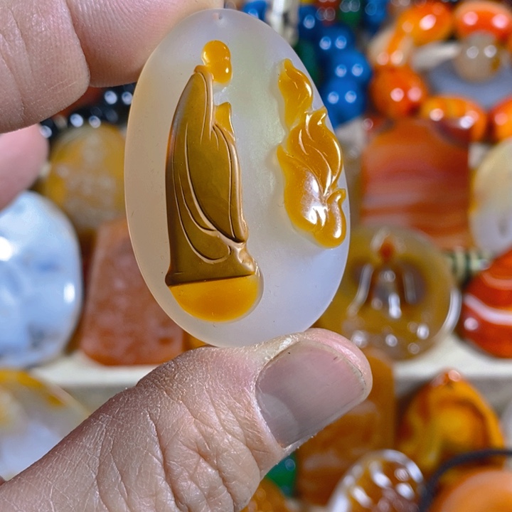 玛瑙/玉髓颈饰未镶嵌晨*Y