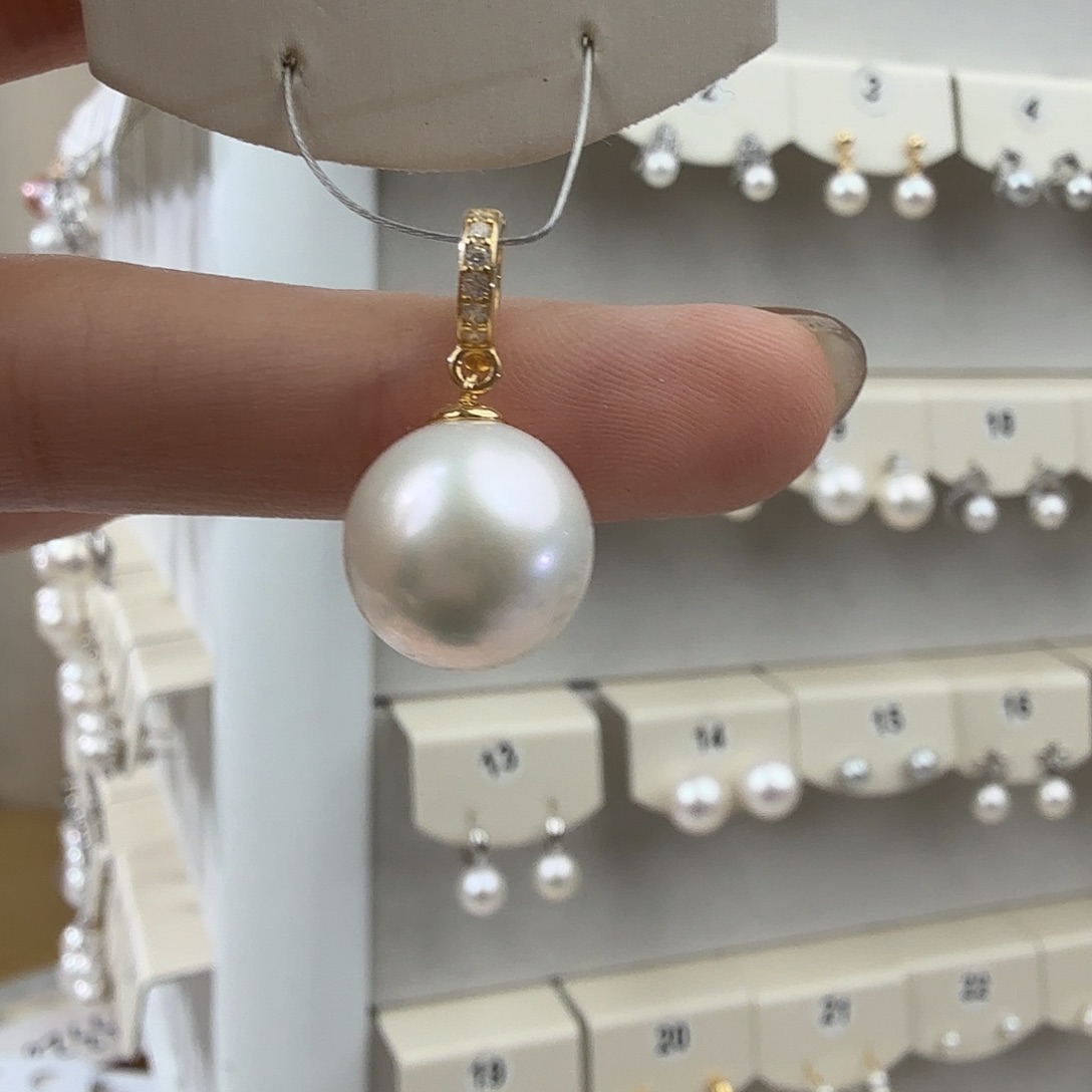 银S925镶嵌淡水珍珠颈饰