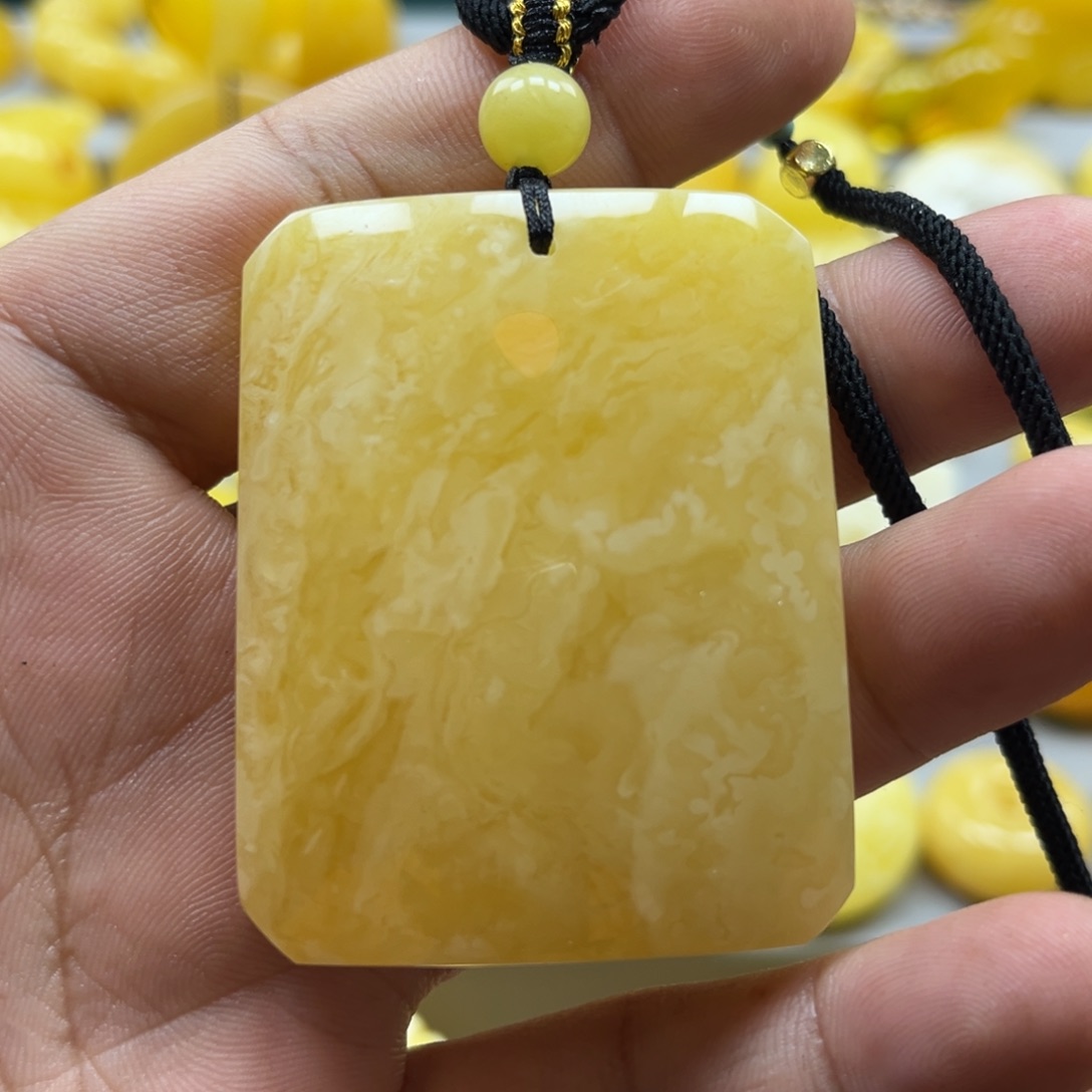 蜜蜡珠宝奇石未镶嵌