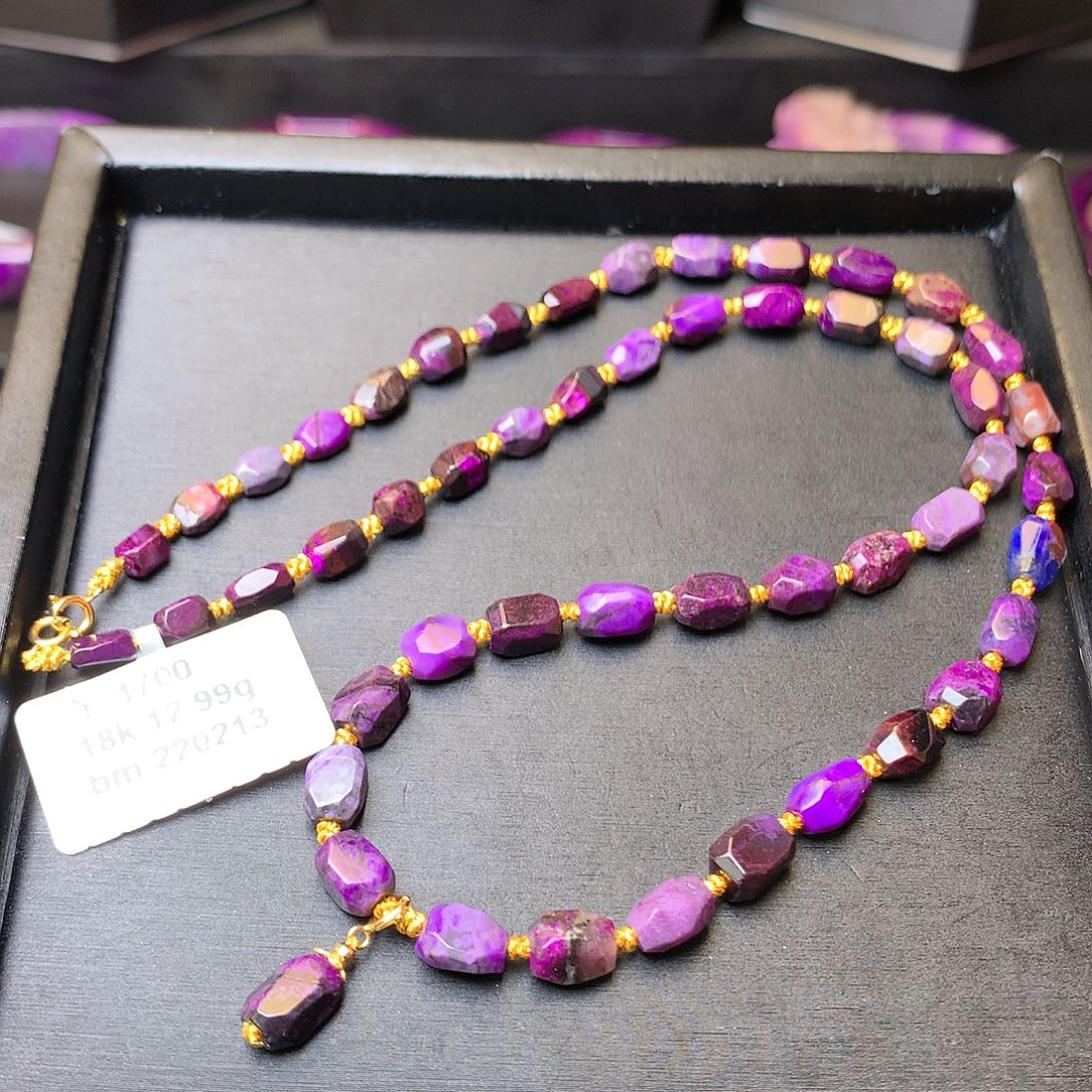 苏纪石（舒俱来）项链18K金镶嵌