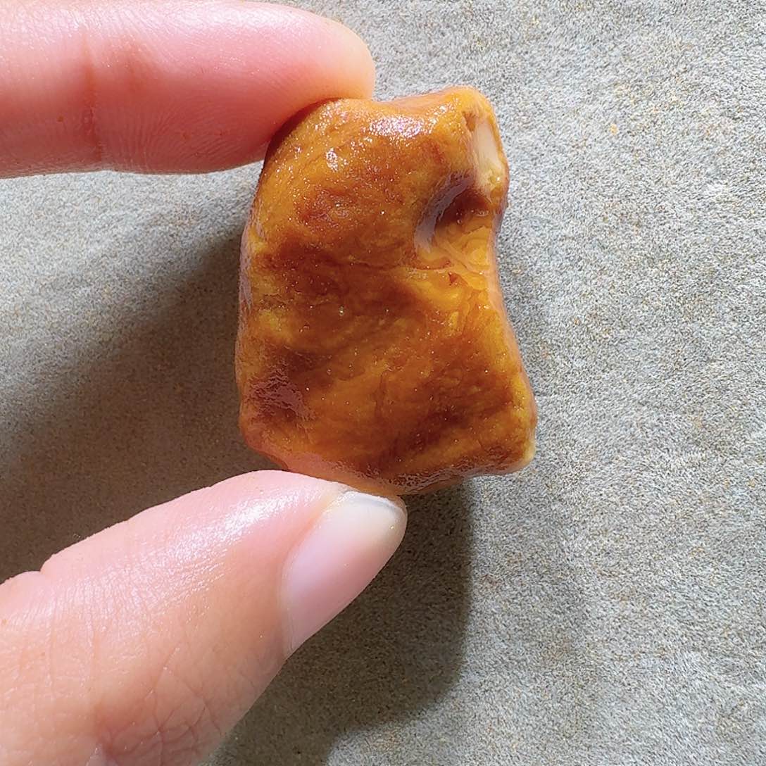 定制琥珀未镶嵌定制