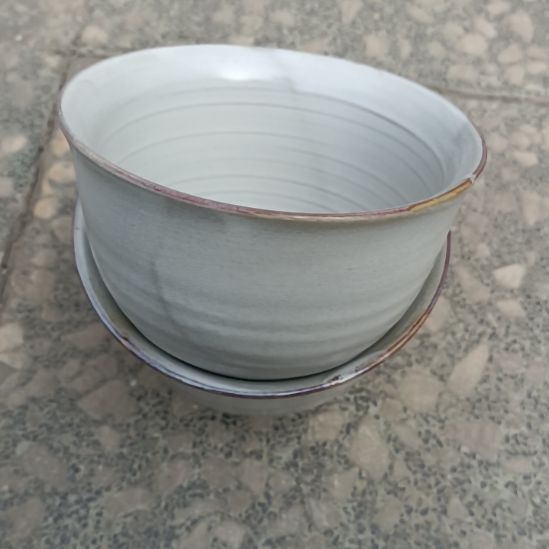 瓷片陶瓷盘子碗啥都有