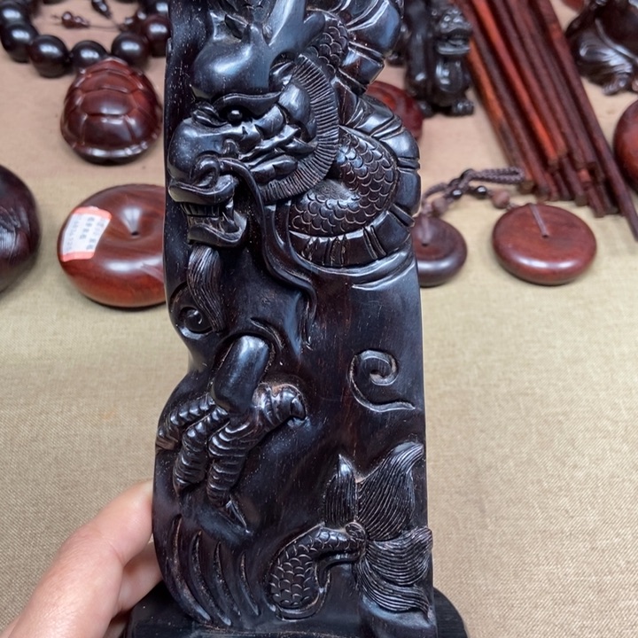 檀香紫檀（小叶紫檀）印度小叶紫檀（龙行天下摆件）