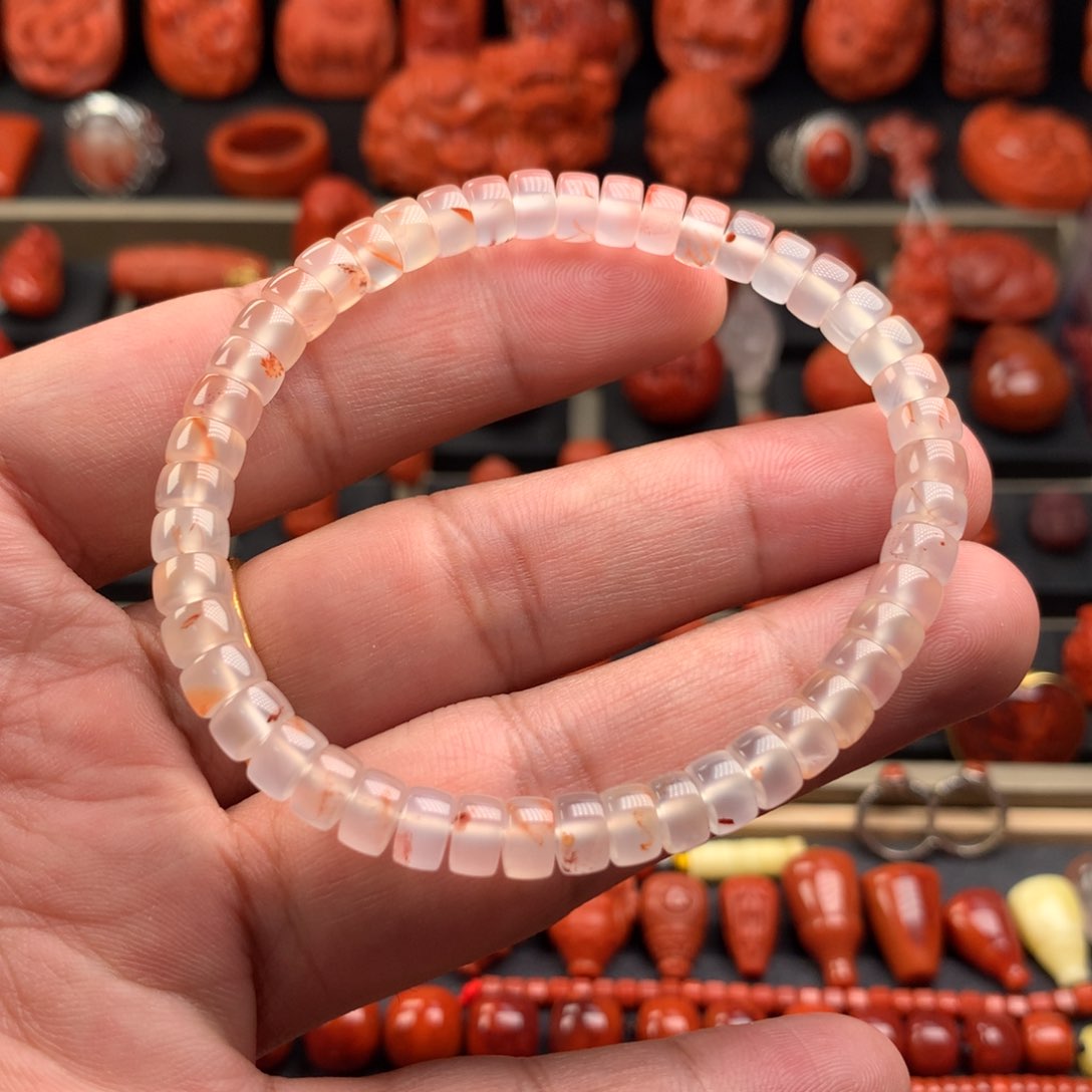 南红玛瑙冰飘花精工直切药片手串6+未镶嵌