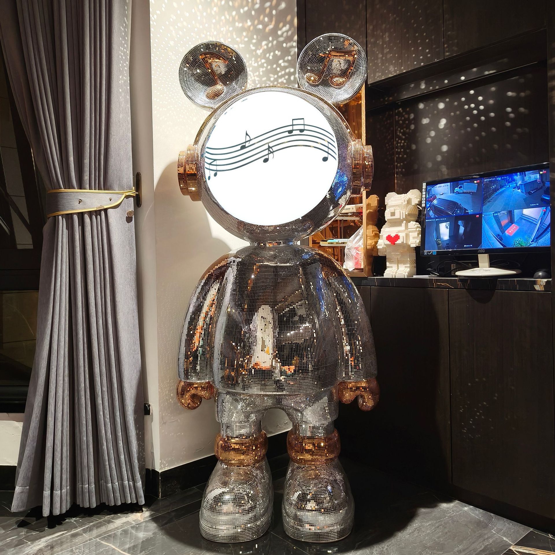 网红熊造型带蓝牙音响大型落地客厅摆件电视柜酒店别墅家居装饰品