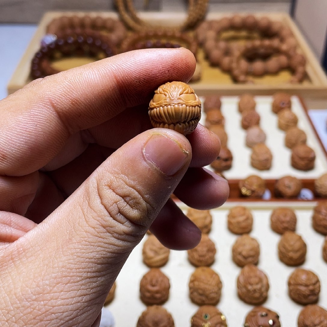 到***在吊坠猴头核桃16左右猴头核桃雕刻