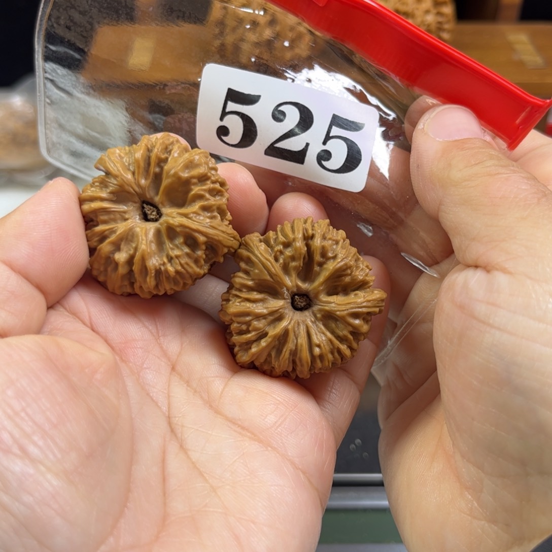 吊坠文玩核桃佛肚33微修已打底