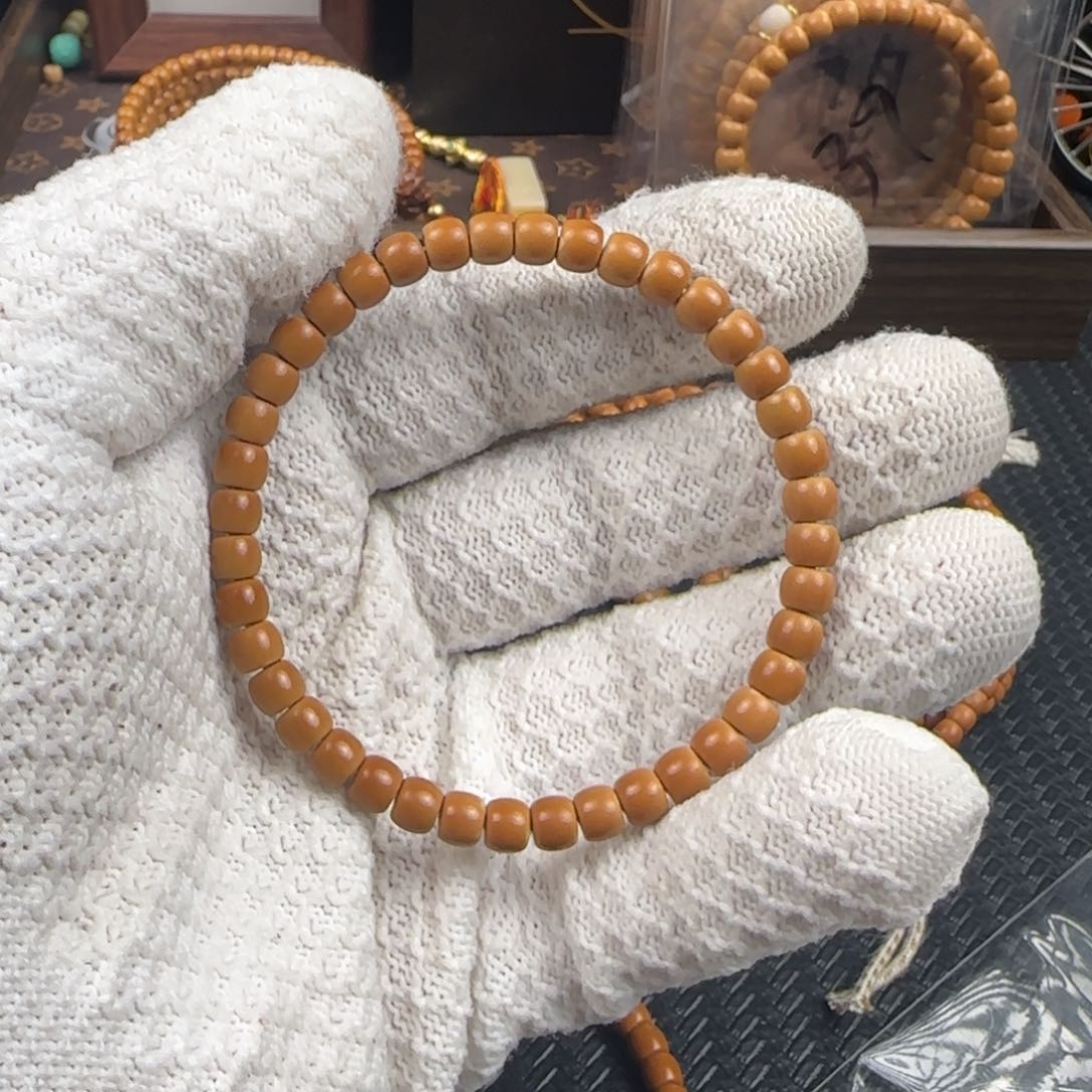 橄榄核吊坠6.0mm清水一号极限弧单圈