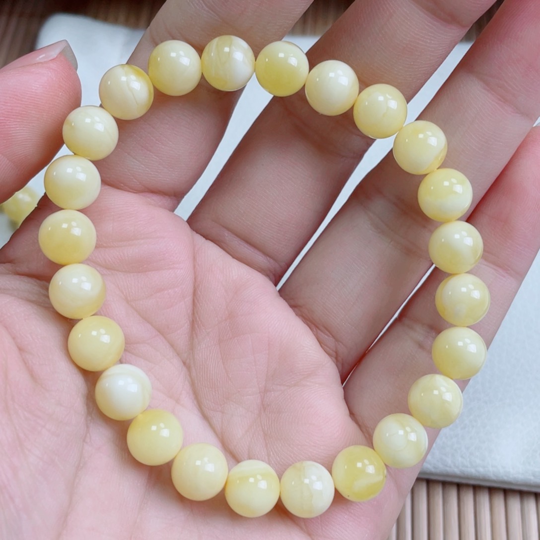 蜜蜡裸石未镶嵌蜜蜡39