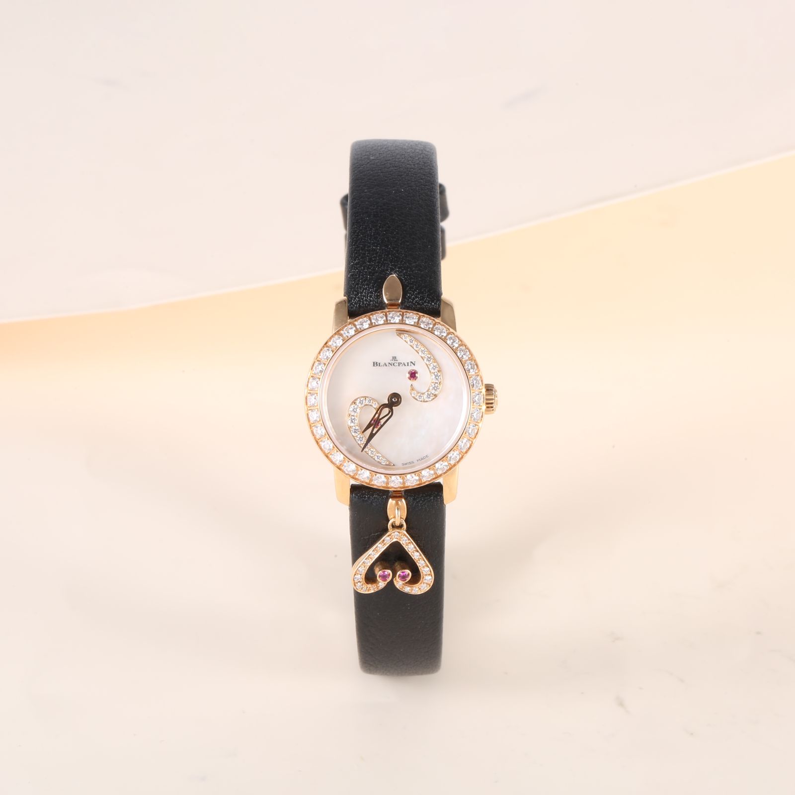99新 Blancpain 小花柳 宝珀女装月亮美人贝母盘原钻腕表