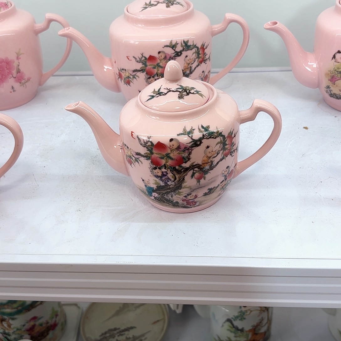 壶陶瓷九子蟠桃一斤侧把壶红稀稀