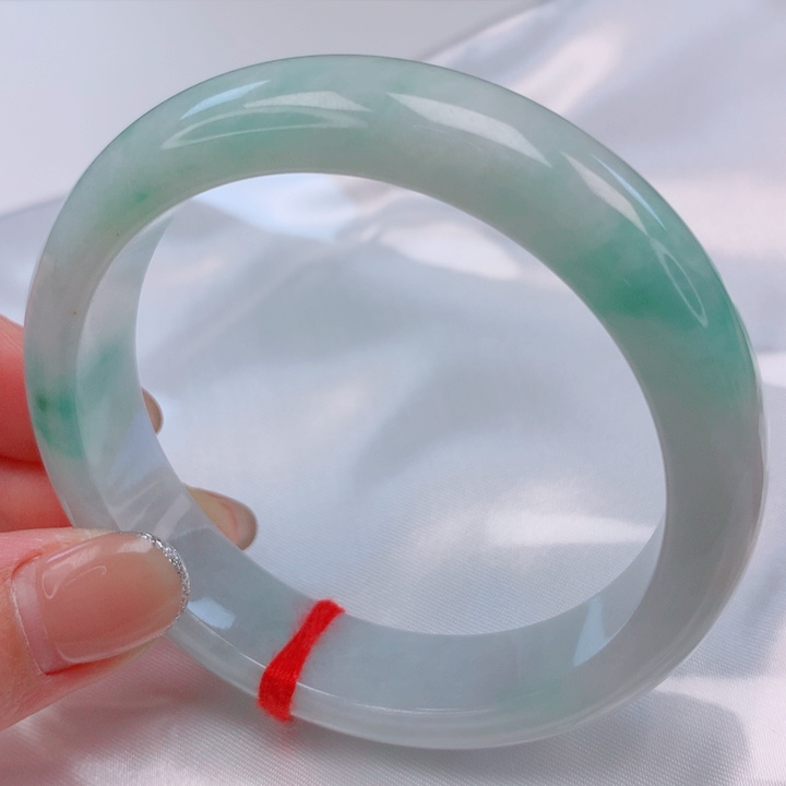 翡翠未镶嵌手镯58圈口