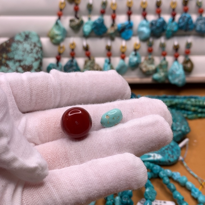 玛瑙/玉髓原矿未镶嵌研**舞