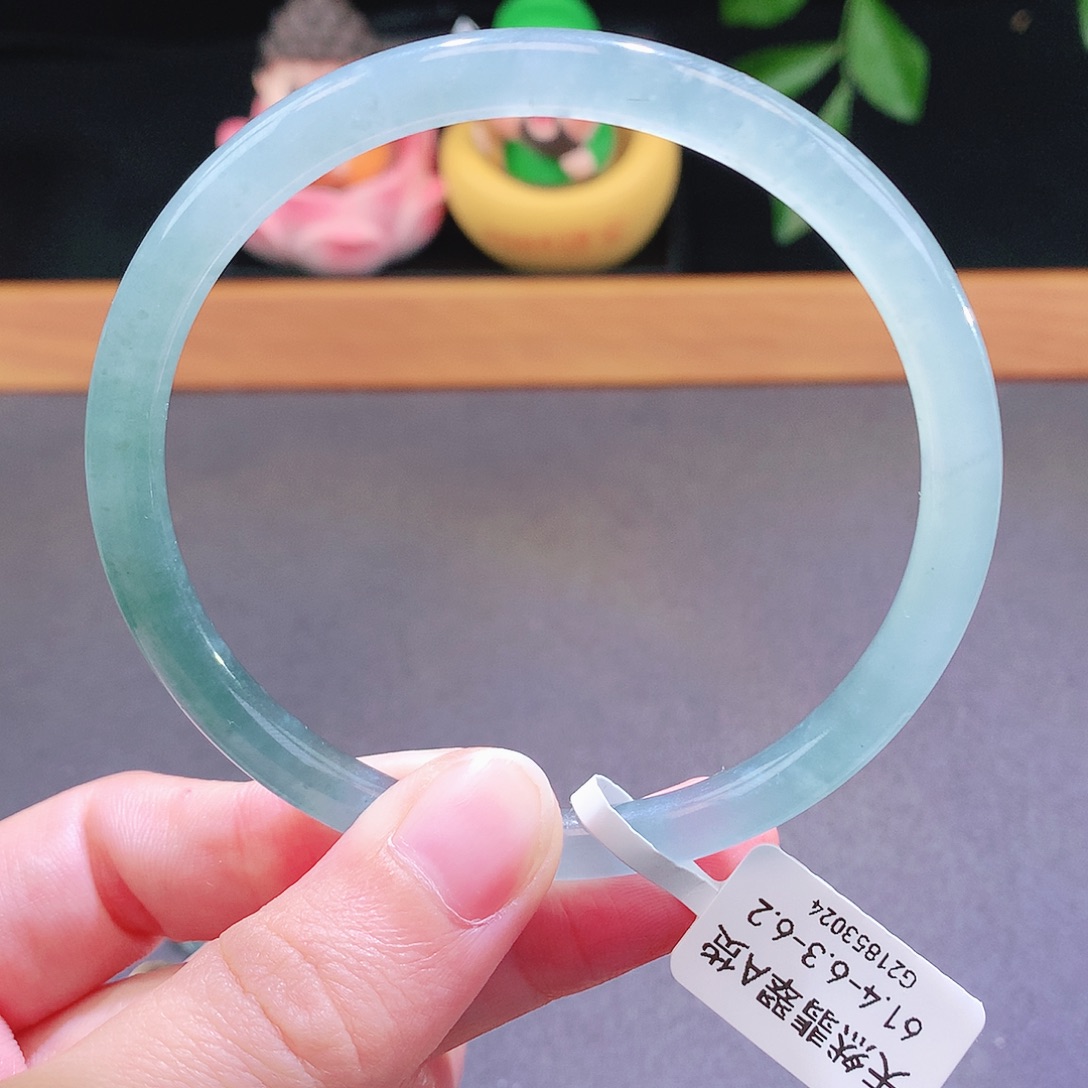 翡翠未镶嵌手镯天然翡翠