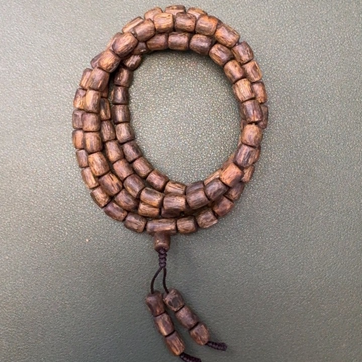 沉香手串海南张勺子树心油沉水老料29.8克