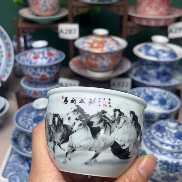 杯子都是一样的吗