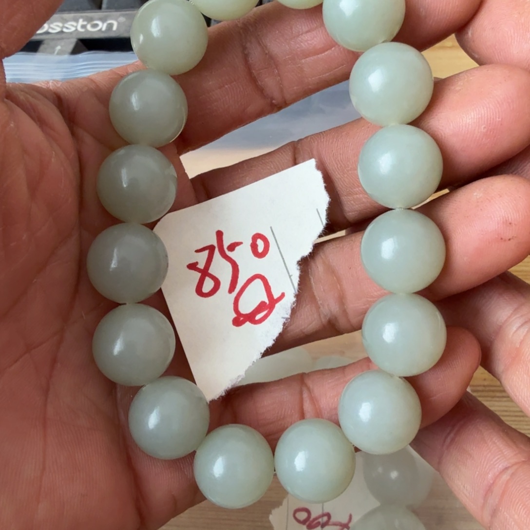 和田玉手链未镶嵌0****！