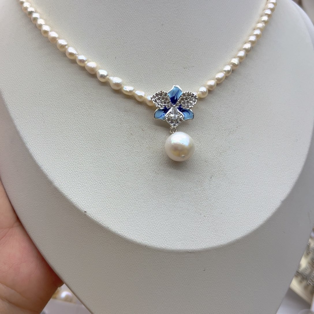 未镶嵌淡水珍珠颈饰