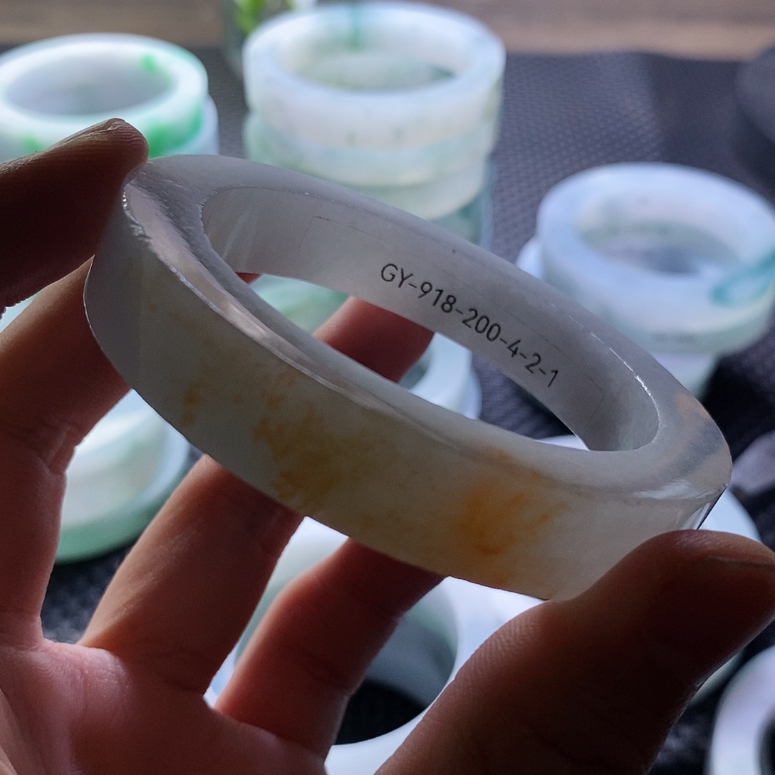 未镶嵌翡翠定制翡翠娇*