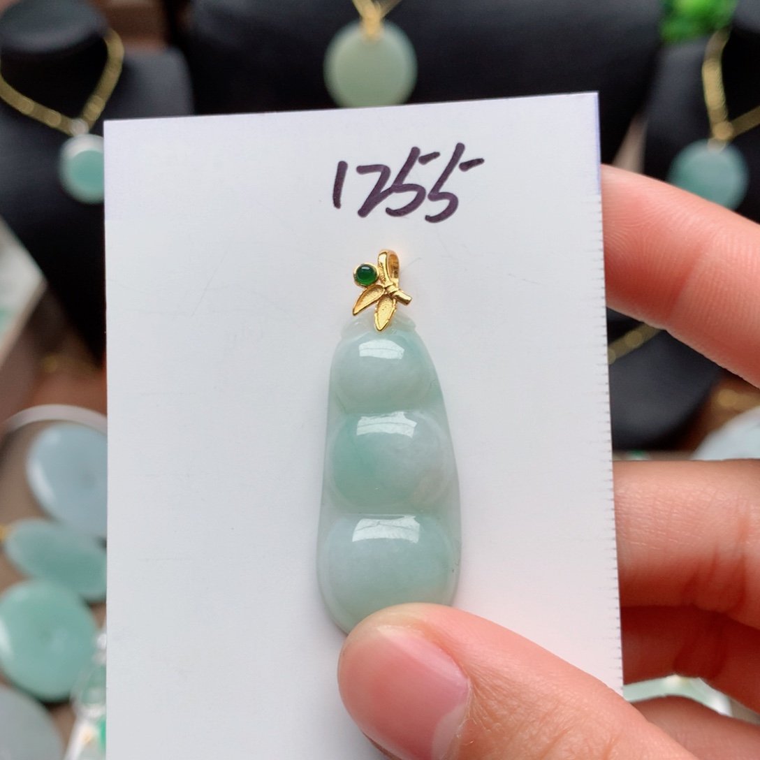 翡翠颈饰银S925镀金镶嵌吊坠